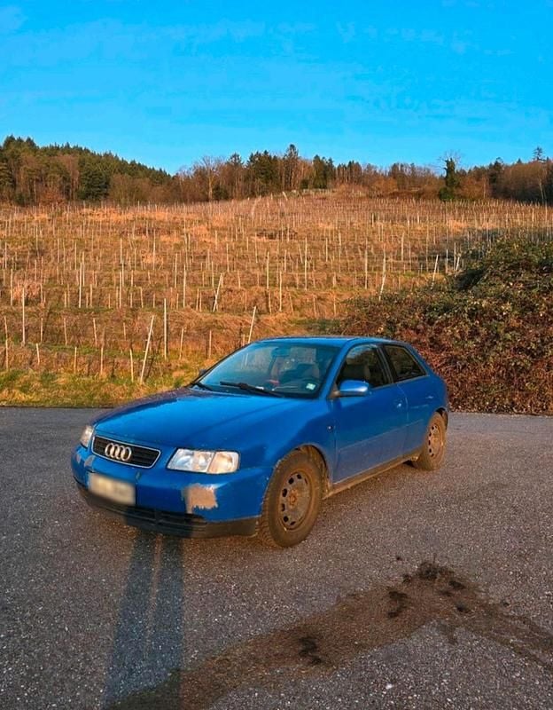 Gebraucht Audi A3 90 PS (66 kW) 1997 Blau Kleinwagen