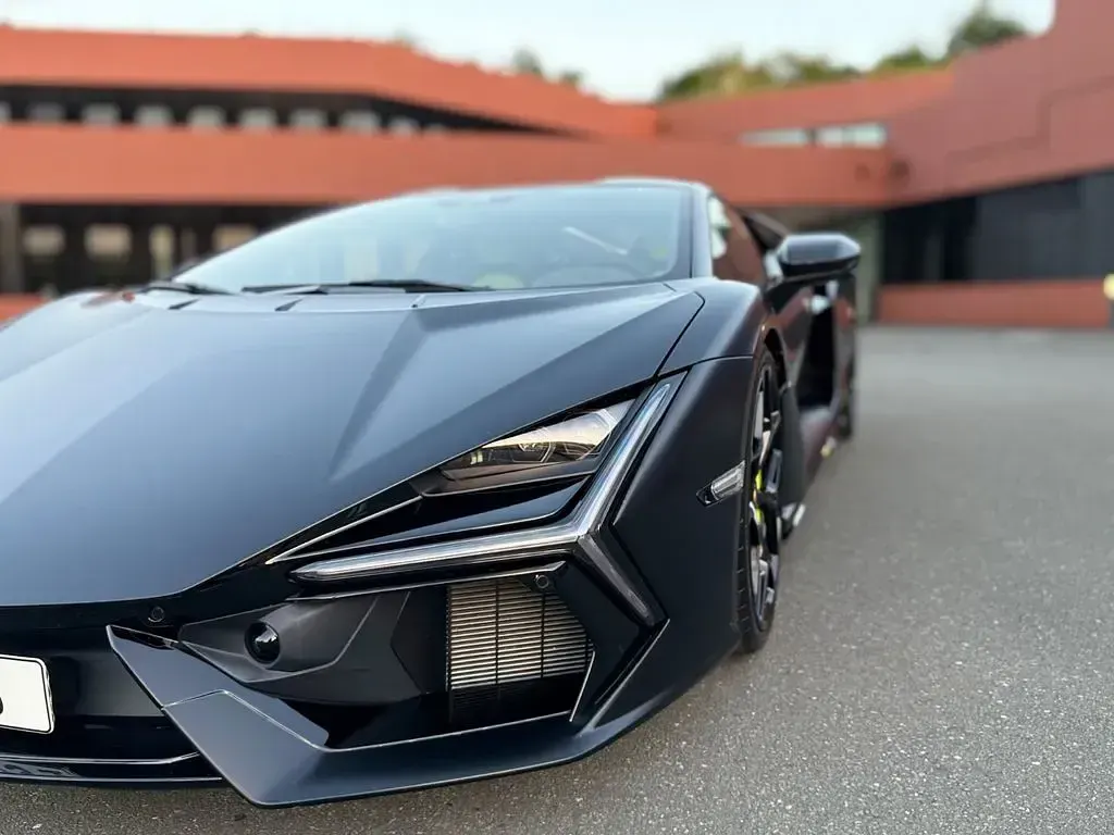 Gebraucht Lamborghini Revuelto 2025 Schwarz Coupé