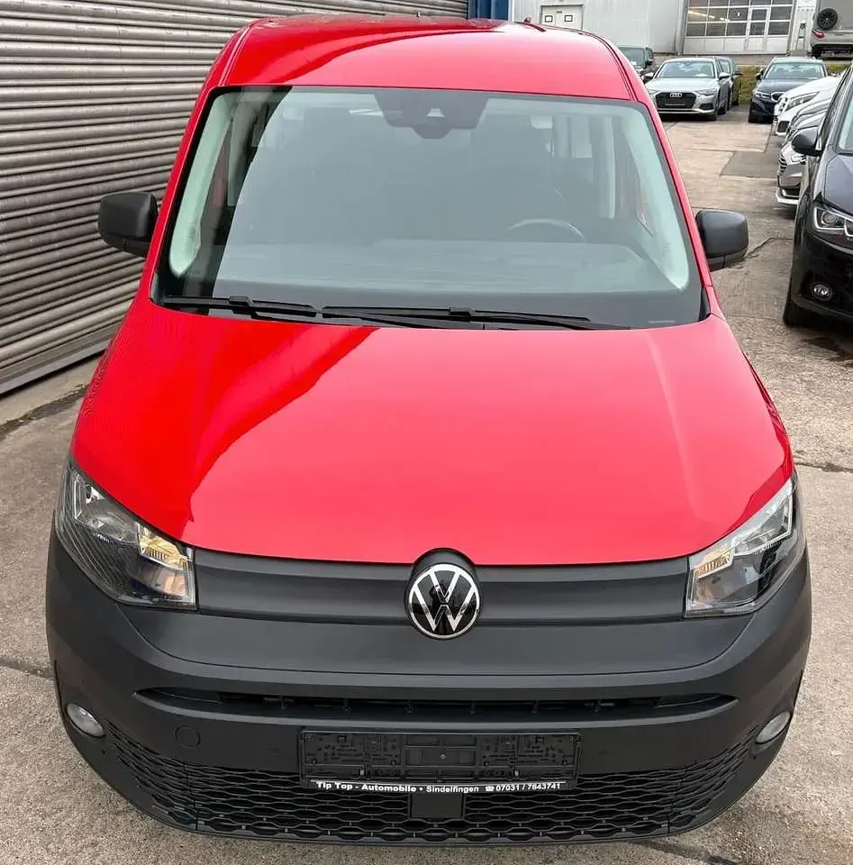 Brugt VW Caddy Maxi Basis 122 HK (89 kW) 2022 Rød MPV