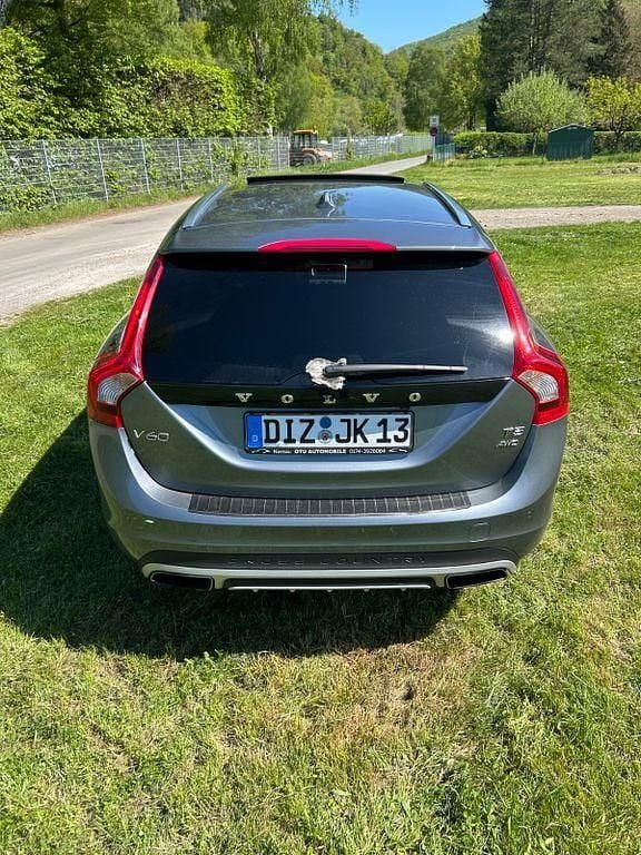 Gebraucht Volvo V60 CC Pro 245 PS (180 kW) 2017 Grau Kombi
