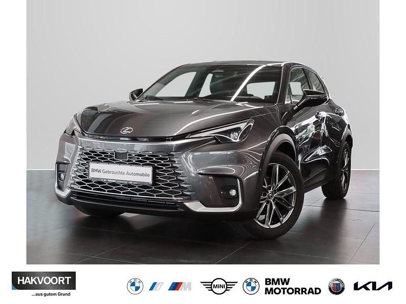 Sonic grey Gebraucht 2024 Lexus LBX SUV | 32.990 € (Guter Preis) - Bild 1/4