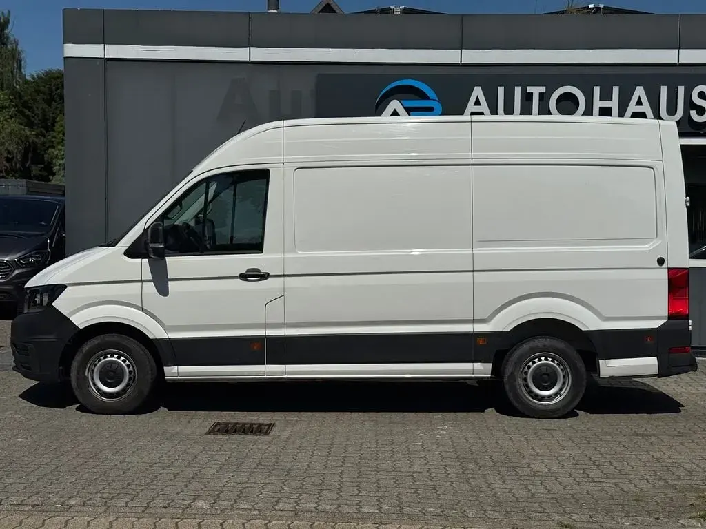 Gebraucht VW Crafter 140 PS (102 kW) 2024 Weiß Van