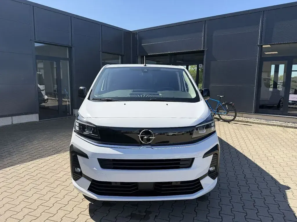 Gebraucht Opel Zafira Life Edition 177 PS (130 kW) 2024 Weiß Van / Kleinbus