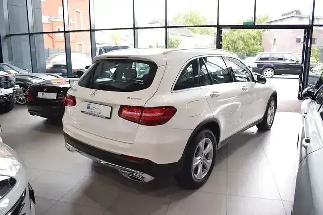 Gebraucht Mercedes GLC220 Exclusive 170 PS (125 kW) 2016 Weiß SUV