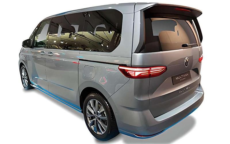 Neu VW Multivan Life 150 PS (110 kW) 2025 Wählbar (bei metallic +) Van