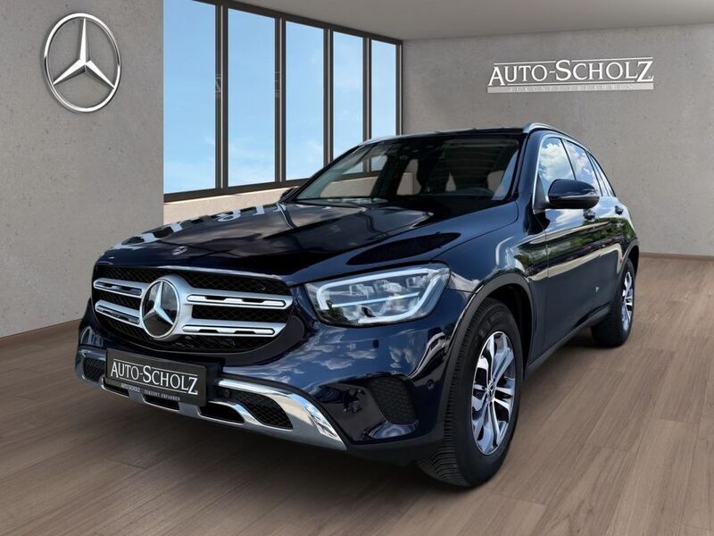 Blau Gebraucht 2020 Mercedes GLC200 SUV | 35.398 € (Fairer Preis) - Bild 1/4