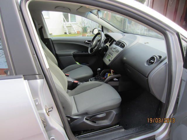 Gebraucht Seat Altea 102 PS (75 kW) 2005 Silber metallic Van / Kleinbus