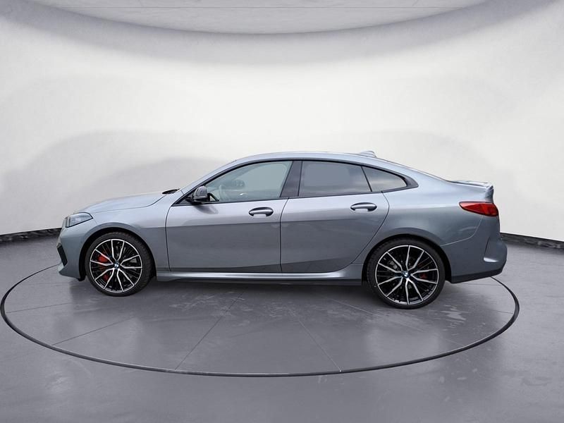 Gebraucht BMW 220 M Sport 178 PS (130 kW) 2024 Grau Coupé