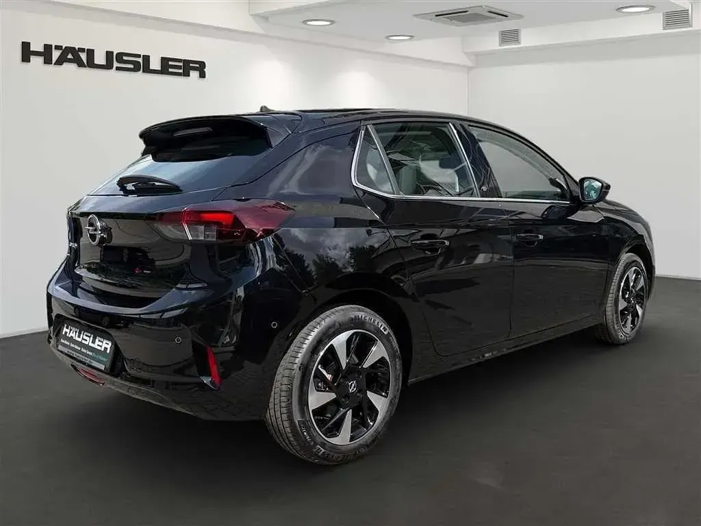 Gebraucht Opel Corsa-e Elegance 100 kW (136 PS) 2022 Schwarz Kleinwagen