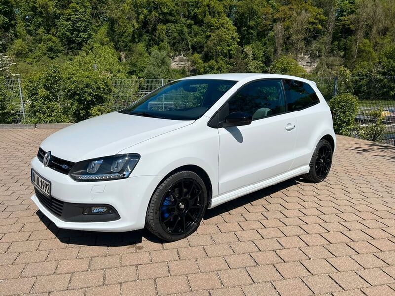 Weiß Gebraucht 2016 VW Polo BlueGT Kleinwagen | 12.400 € (Fairer Preis) - Bild 1/4