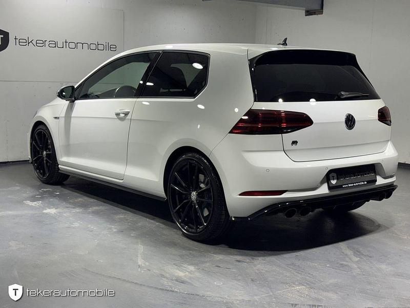 Gebraucht VW Golf VII R 310 PS (228 kW) 2017 Pure white Limousine