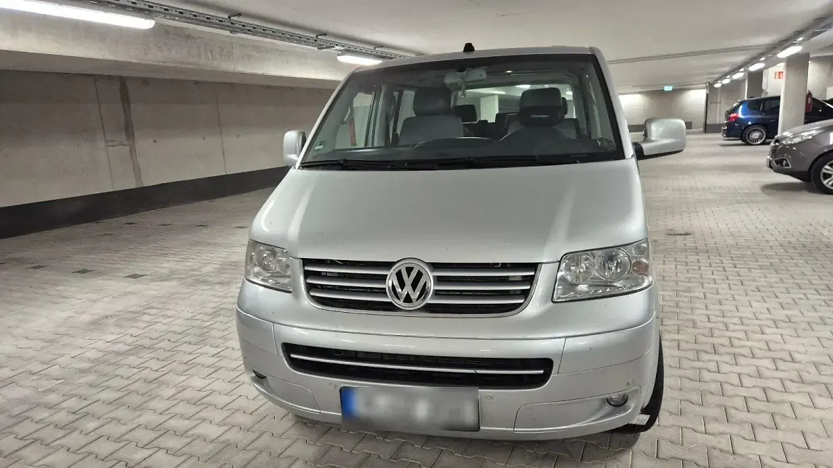 Gebraucht VW Multivan Highline 174 PS (127 kW) 2005 Silber Van / Kleinbus