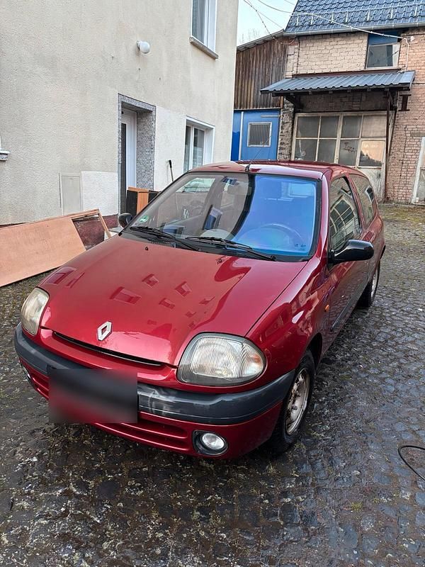 Gebraucht Renault Clio II 75 PS (55 kW) 1999 Rot Kleinwagen