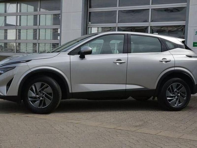 Gebraucht Nissan Qashqai 360º 158 PS (116 kW) 2024 Silber SUV
