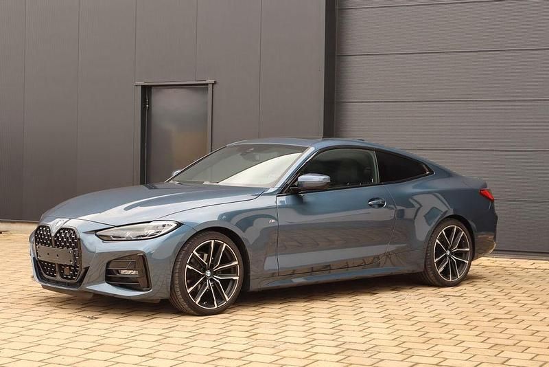 Blau Gebraucht 2023 BMW 420 M Sport Coupé | 38.990 € (Fairer Preis) - Bild 1/4