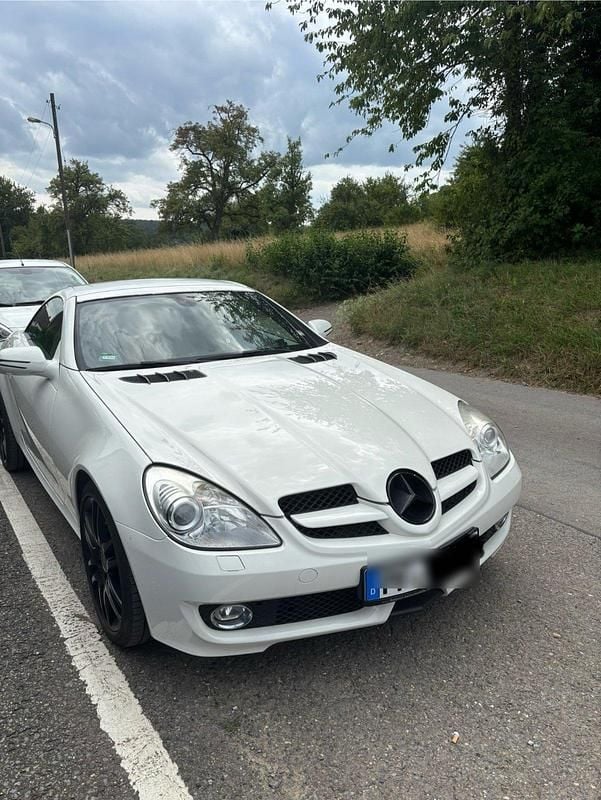 Weiß Gebraucht 2008 Mercedes SLK280 Cabrio | 9.500 € (Guter Preis) - Bild 1/4