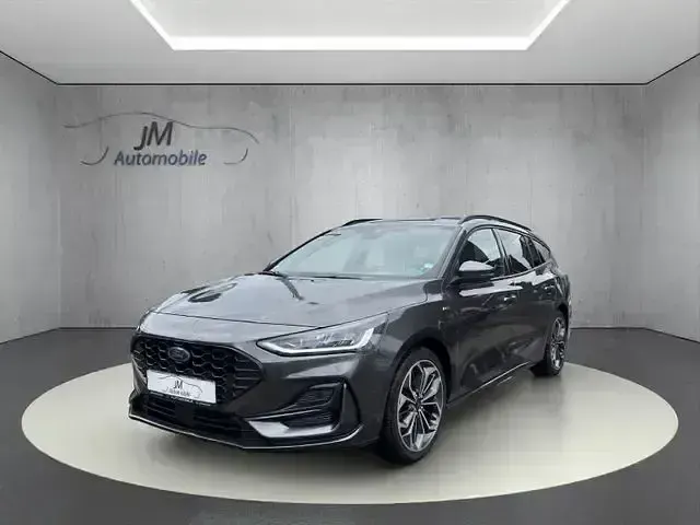 Gebraucht Ford Focus ST-Line 155 PS (114 kW) 2023 Grau Kombi