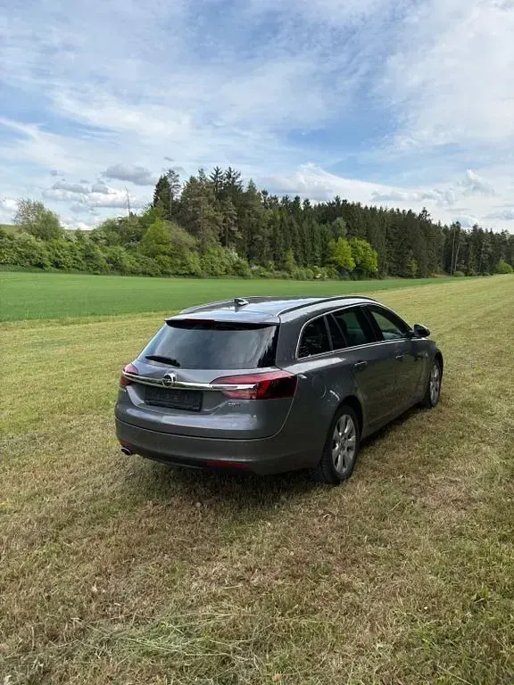 Usata Opel Insignia Edition 170 CV (125 kW) 2017 Grigio Station wagon