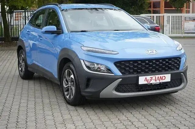 Gebraucht Hyundai Kona Select 141 PS (103 kW) 2021 Blau SUV
