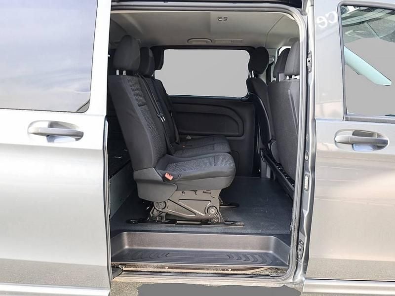 Gebraucht Mercedes Vito 190 PS (139 kW) 2022 Grau Van