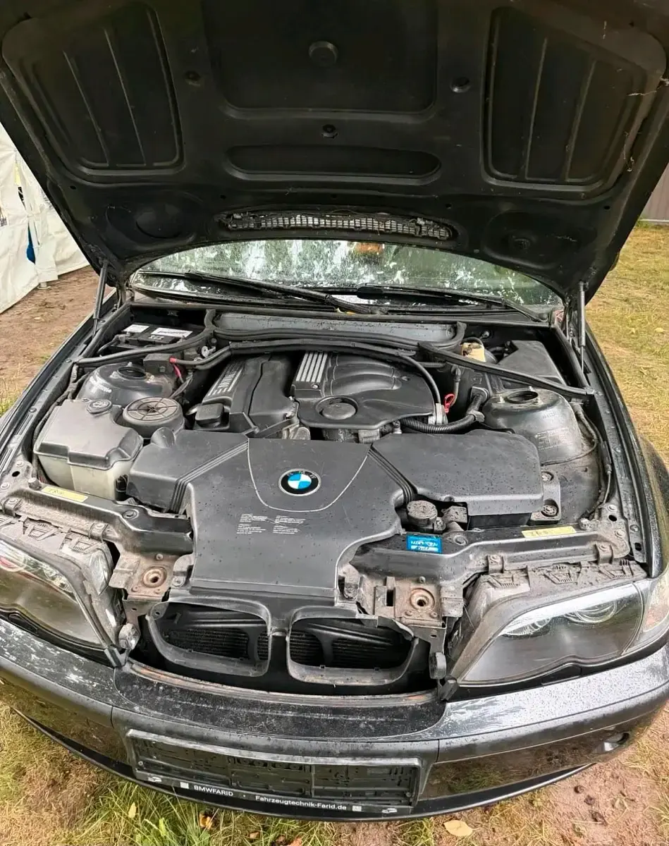 Gebraucht BMW 318 143 PS (105 kW) 2003 Schwarz Kombi