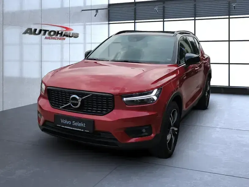 Gebraucht Volvo XC40 R-Design 197 PS (144 kW) 2021 Fusion red (metallic) SUV