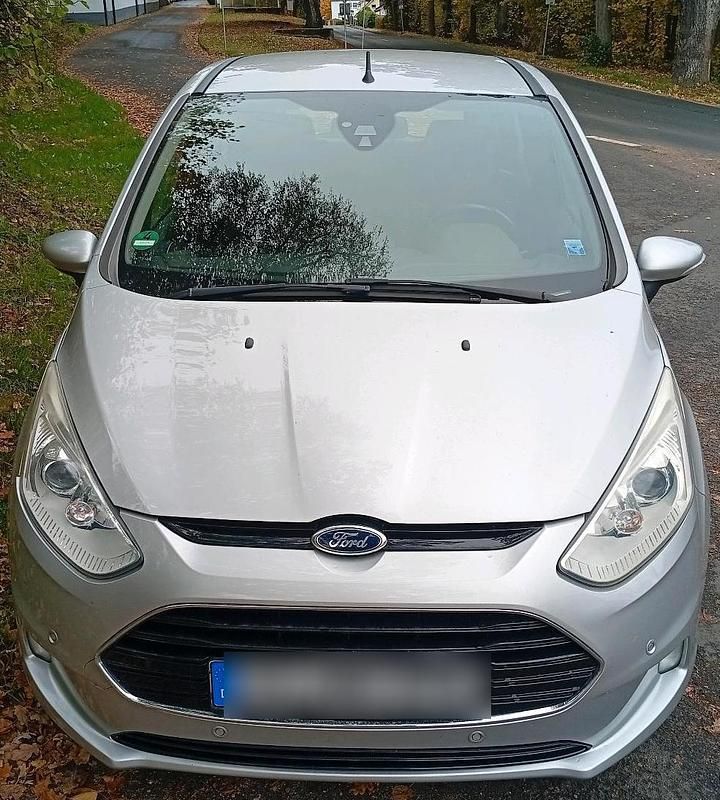 Silber Gebraucht 2013 Ford B-MAX Titanium Van / Kleinbus | 3.700 € (Superpreis) - Bild 1/4