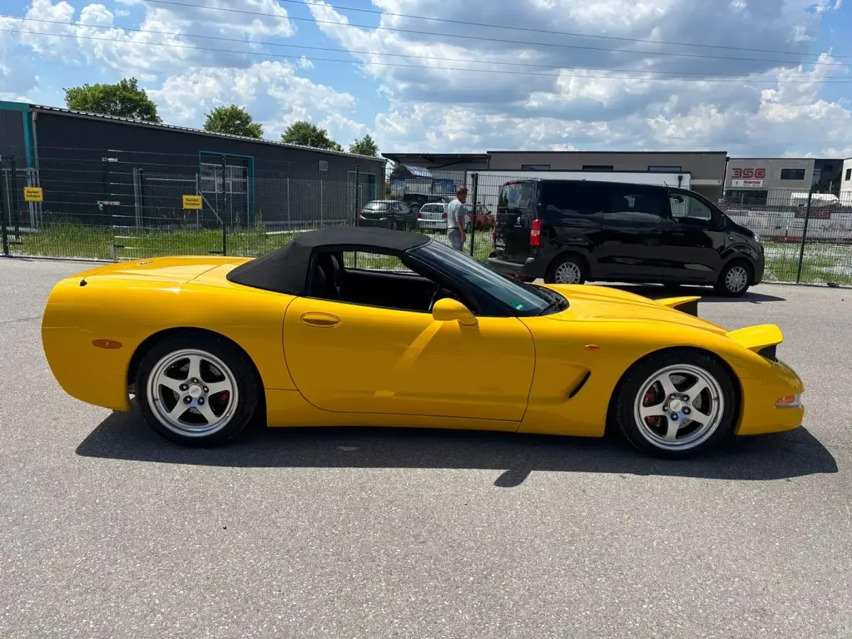 Gebraucht Corvette C5 344 PS (253 kW) 2004 Gelb Cabrio