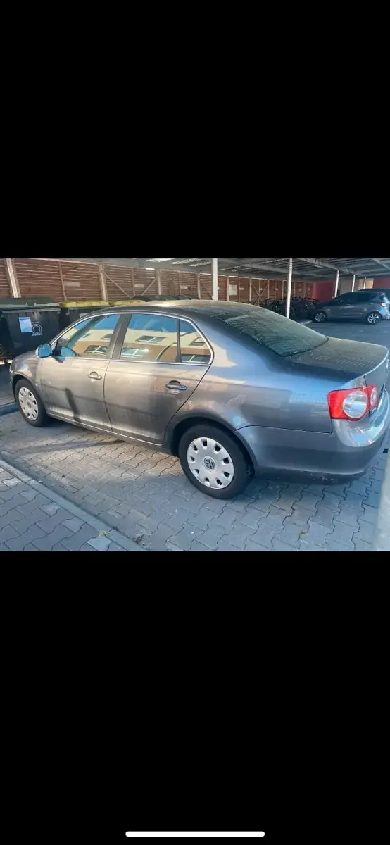 Gebraucht VW Jetta 116 PS (85 kW) 2007 Grau Limousine