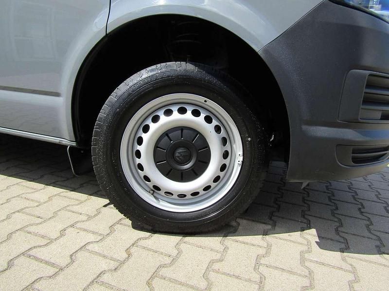 Gebraucht VW Transporter 150 PS (110 kW) 2019 Grau Van