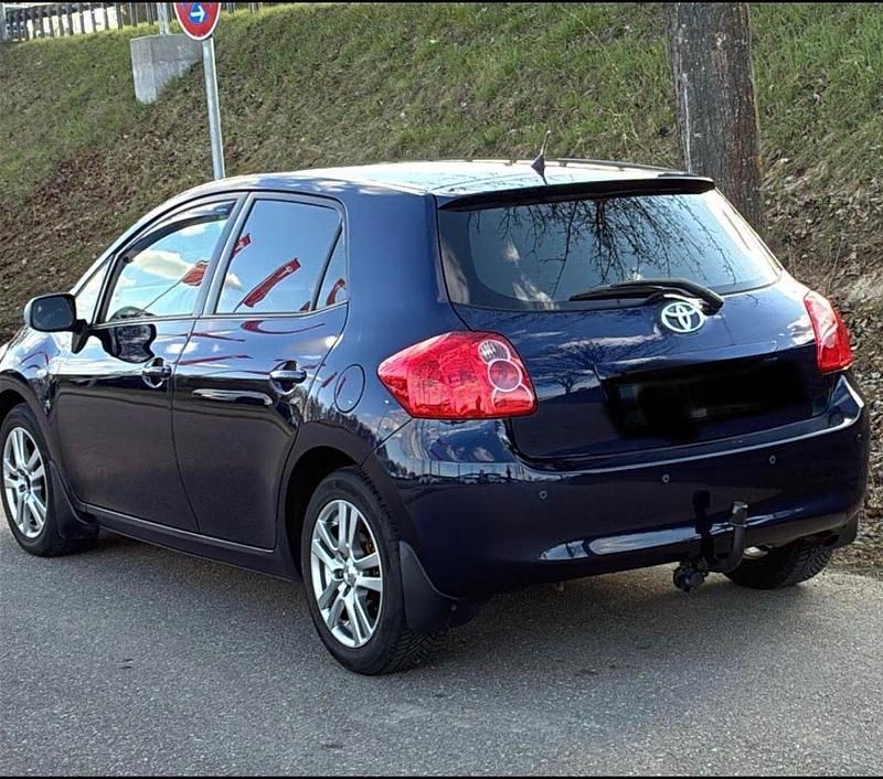 Gebraucht Toyota Auris 97 PS (71 kW) 2007 Blau Kleinwagen