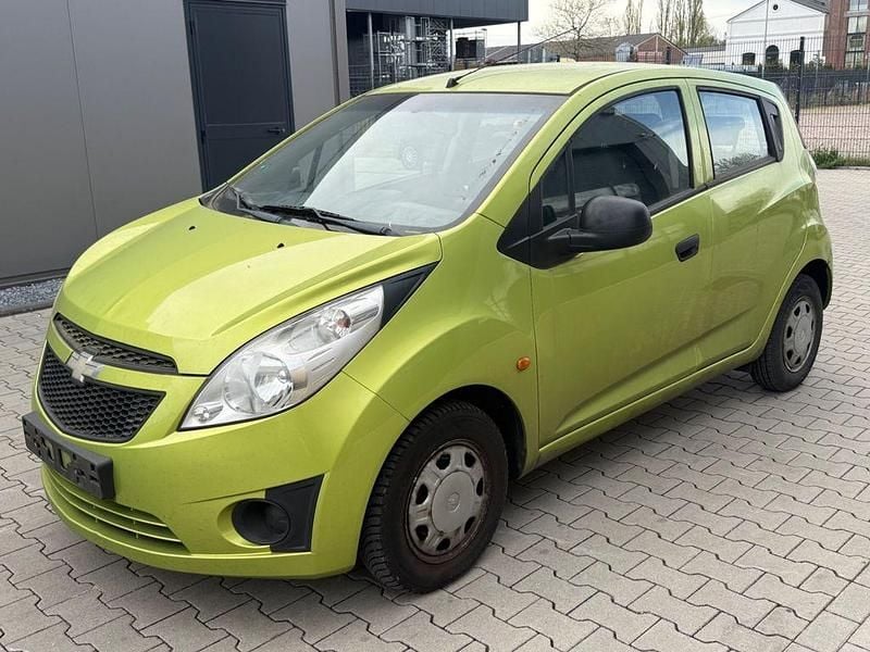 Gebraucht Chevrolet Spark 68 PS (50 kW) 2010 Grün Kleinwagen