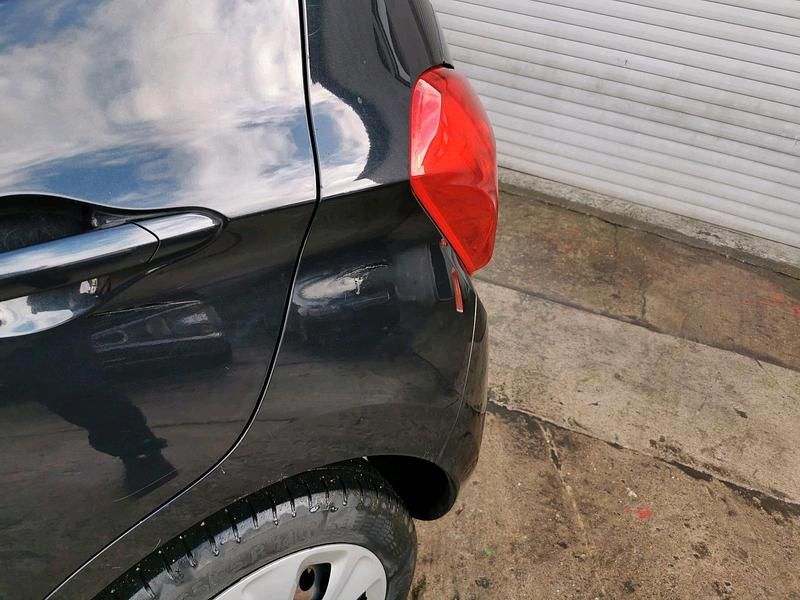 Gebraucht Opel Karl Edition 75 PS (55 kW) 2015 Schwarz Kleinwagen