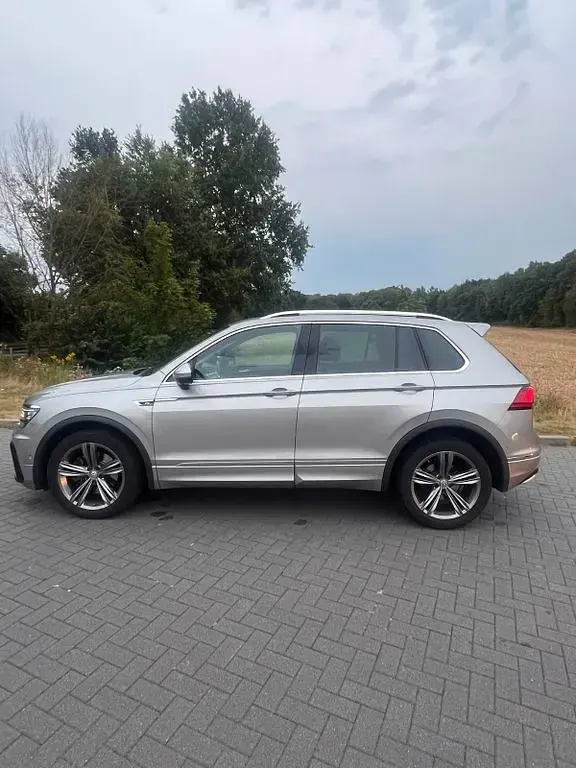 Gebraucht VW Tiguan Highline 220 PS (161 kW) 2017 Grau SUV