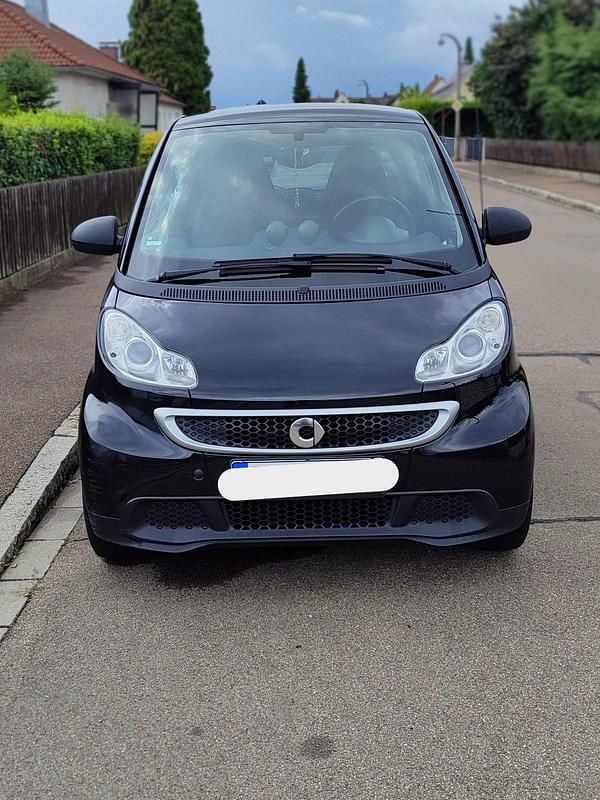 Schwarz Gebraucht 2013 Smart ForTwo Coupé Kleinwagen | 4.750 € - Bild 1/4