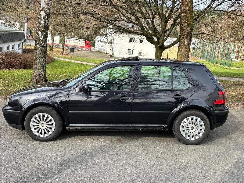 Gebraucht VW Golf III 90 PS (66 kW) 1999 Schwarz Limousine