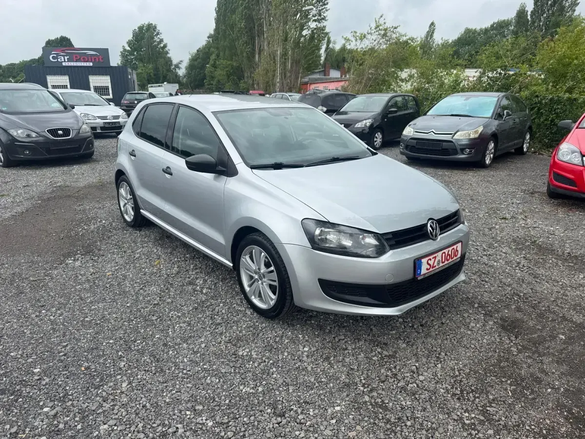 Gebraucht VW Polo Trendline 60 PS (44 kW) 2014 Silber Kleinwagen