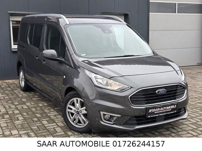 Grau Gebraucht 2019 Ford Grand Tourneo Connect Titanium Van / Kleinbus | 16.980 € (Superpreis) - Bild 1/4
