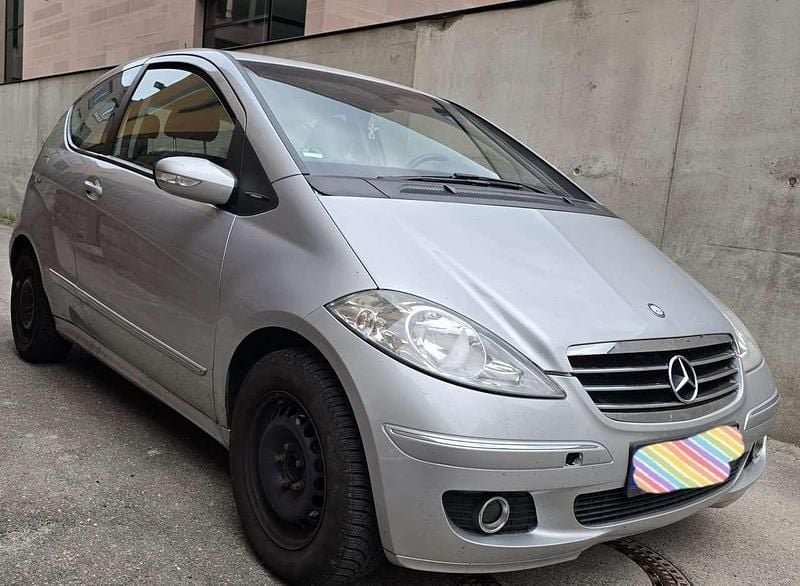Usata Mercedes A170 Avantgarde 116 CV (85 kW) 2004 Grigio Berlina