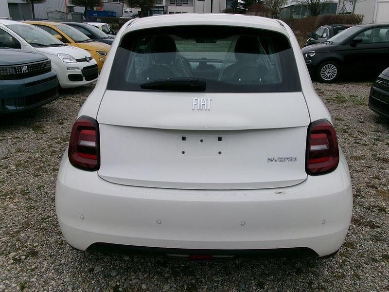 Neu Fiat 500 Pop 65 PS (47 kW) 2026 Weiß Kleinwagen