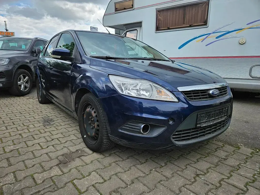 Gebraucht Ford Focus Viva 101 PS (74 kW) 2011 Blau Limousine