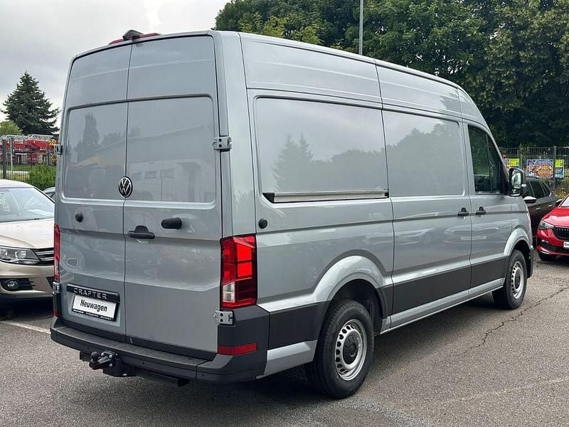 Neu VW Crafter 140 PS (102 kW) 2025 Silber Van