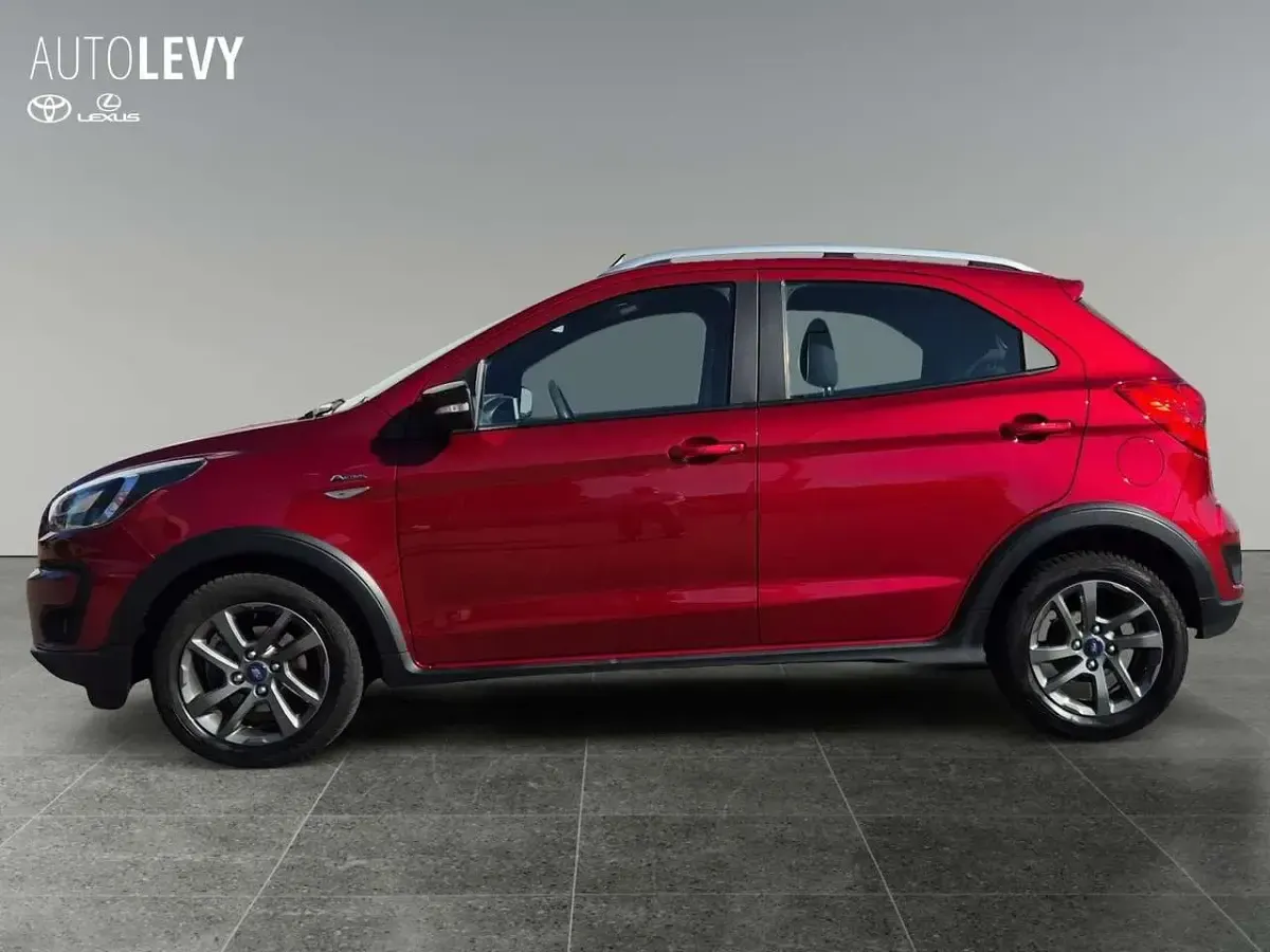 Usata Ford Ka Plus Active 86 CV (63 kW) 2018 Rosso Utilitaria