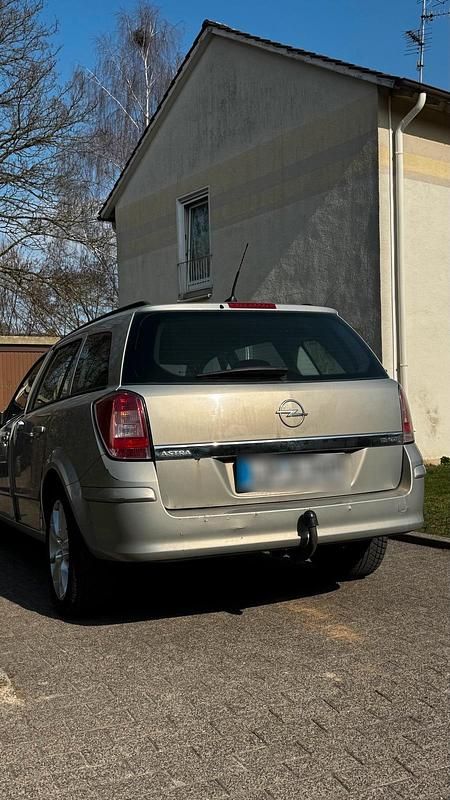 Gebraucht Opel Astra 2007 Grau Kombi