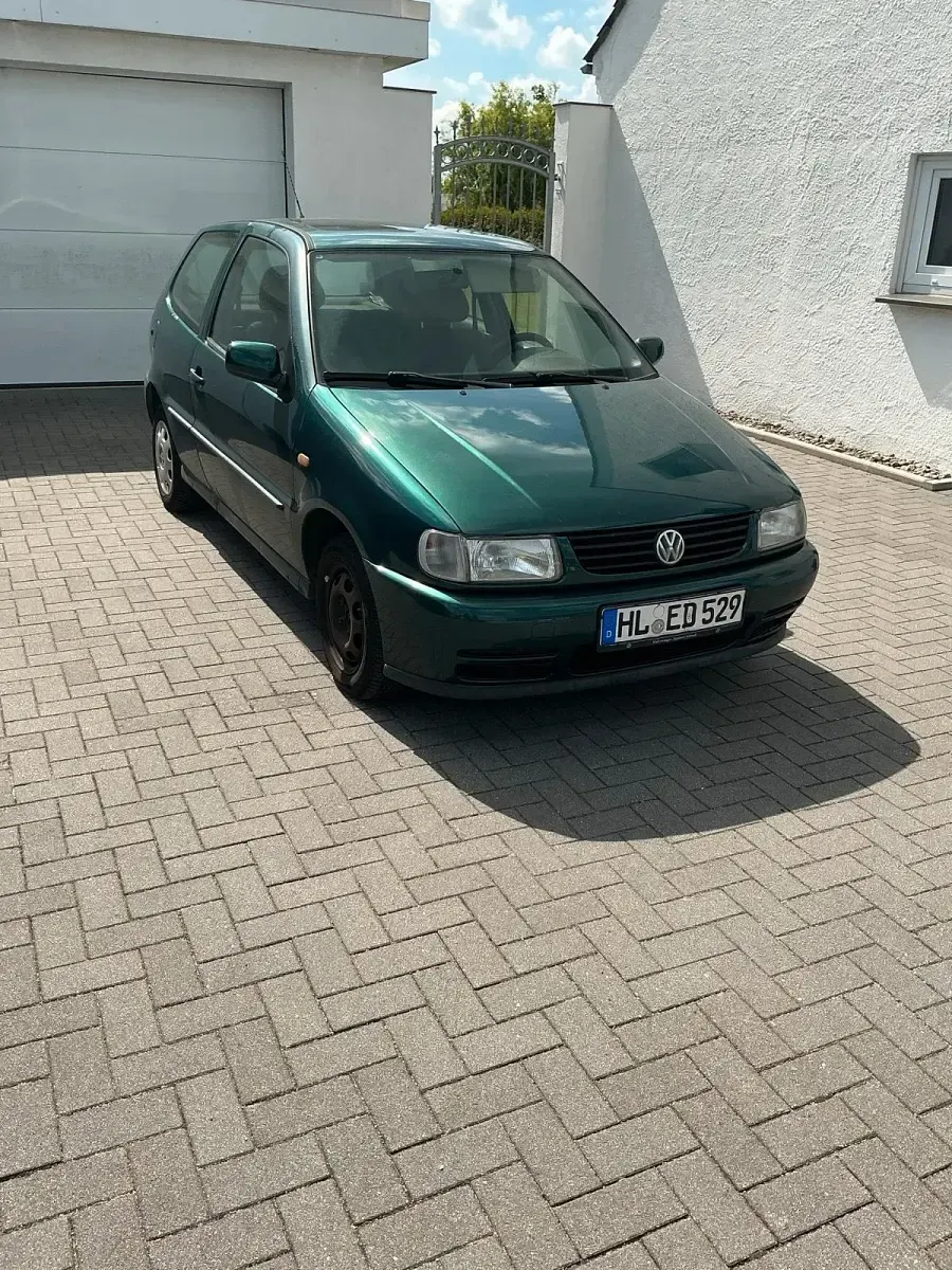 Używany VW Polo 60 KM (44 kW) 1997 Zielony Hatchback