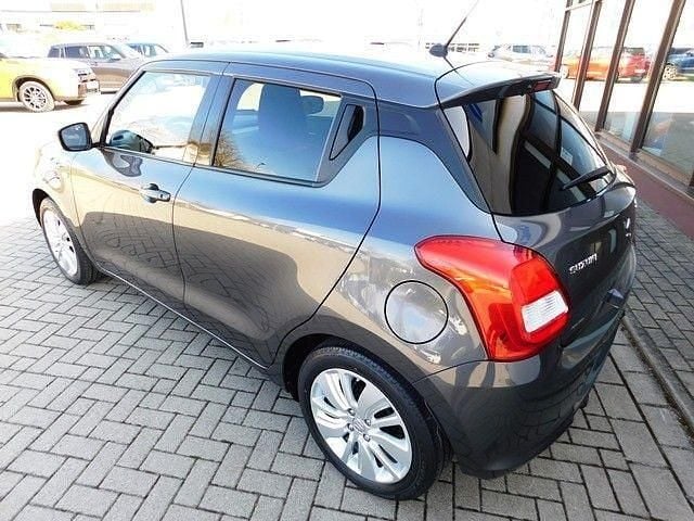 Gebraucht Suzuki Swift Comfort 111 PS (81 kW) 2019 Grau Kleinwagen
