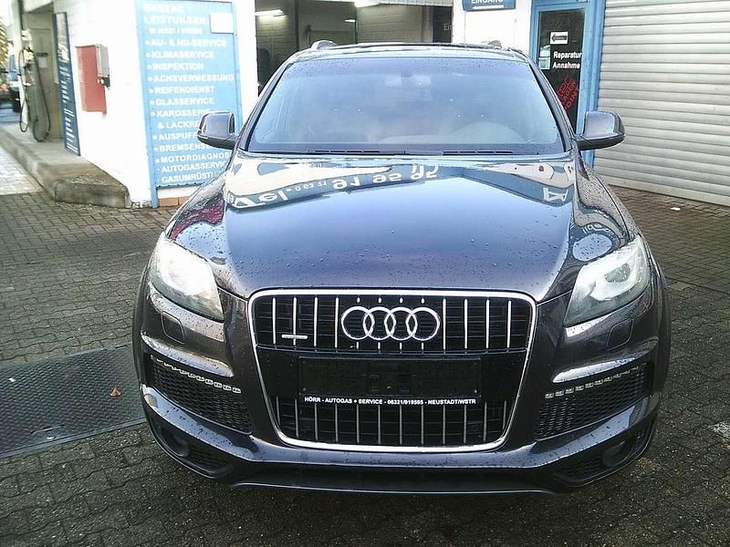 Gebraucht Audi Q7 Advanced 340 PS (250 kW) 2011 Lavagrau perleffekt SUV