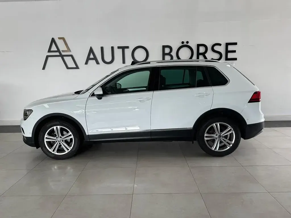 Gebraucht VW Tiguan Comfortline 150 PS (110 kW) 2019 Weiß SUV