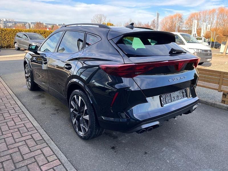 Neu Cupra Formentor VZ2 333 PS (244 kW) 2025 Schwarz SUV