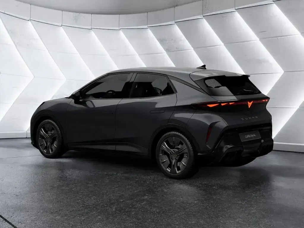 Gebraucht Cupra Raval Endurance 155 kW (211 PS) 2026 Grau Limousine